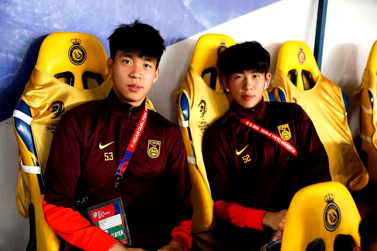 Doinb连续三场比赛得分超过出色发挥，TL不断突破！赛场气氛高涨