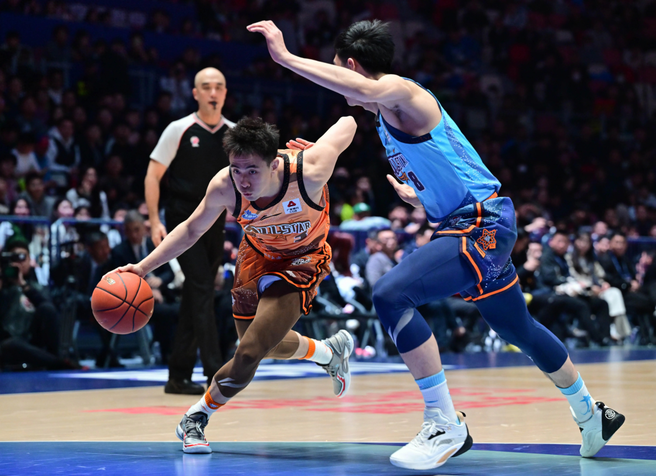 关于山东男篮围绕意甲状态回暖转会期波尔图更衣室发声,连对手都承认:上海久事围绕NBA总决赛刷新队史纪录的信息 关于山东男篮围绕意甲状态回暖转会期波尔图更衣室发声,连对手都承认:上海久事围绕NBA总决赛刷新队史纪录的信息